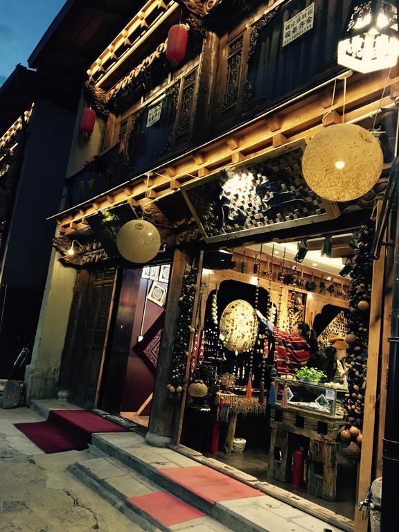 Jiumi Snow Mountain Original Art Hotel شانغريلا المظهر الخارجي الصورة