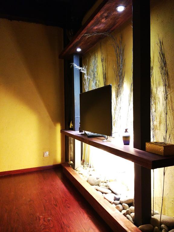 Jiumi Snow Mountain Original Art Hotel شانغريلا المظهر الخارجي الصورة