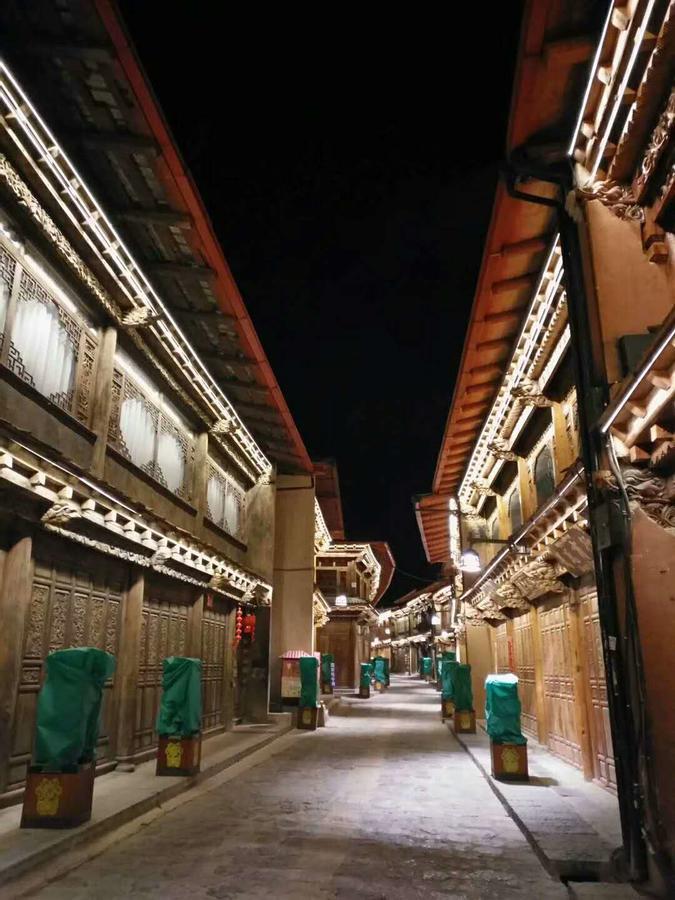 Jiumi Snow Mountain Original Art Hotel شانغريلا المظهر الخارجي الصورة